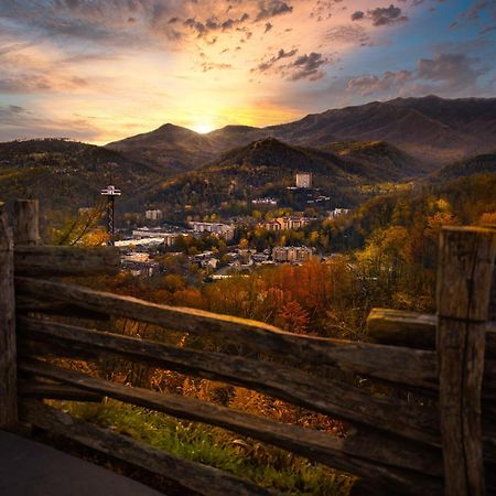 Villa Smoky Mountain Gem Gatlinburg Esterno foto