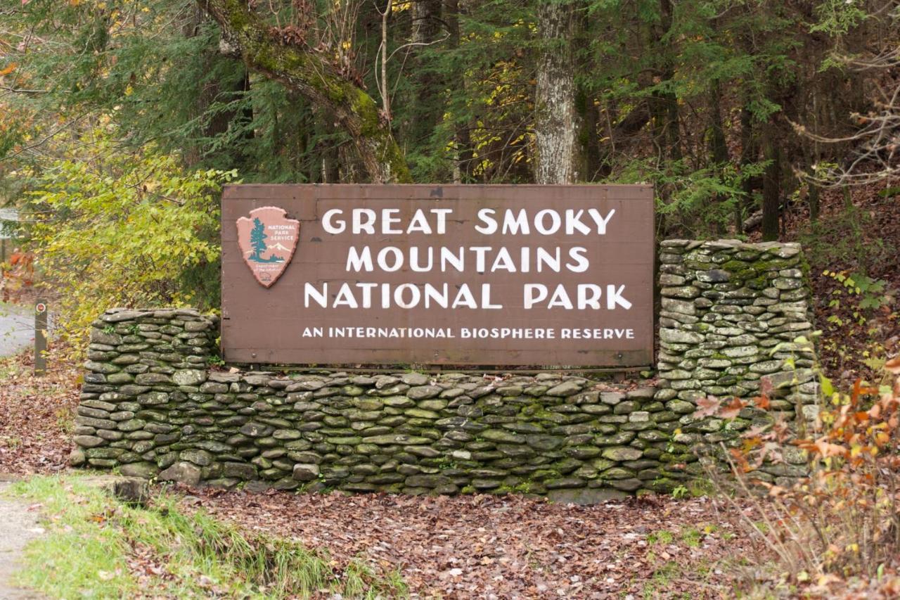 Villa Smoky Mountain Gem Gatlinburg Esterno foto