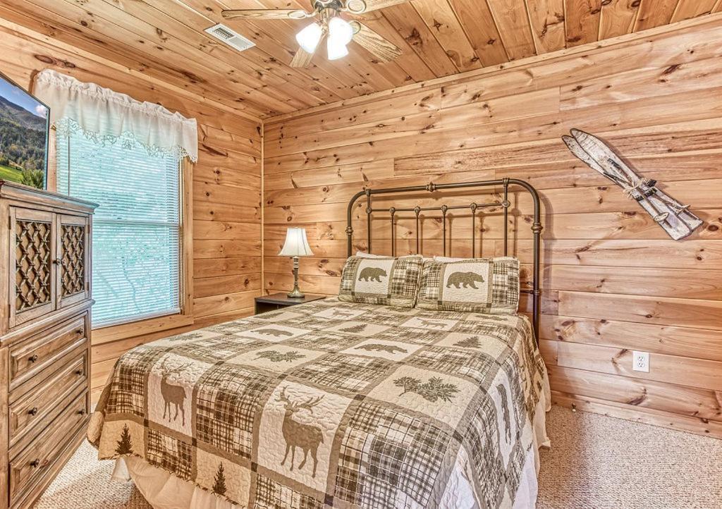 Villa Smoky Mountain Gem Gatlinburg Esterno foto
