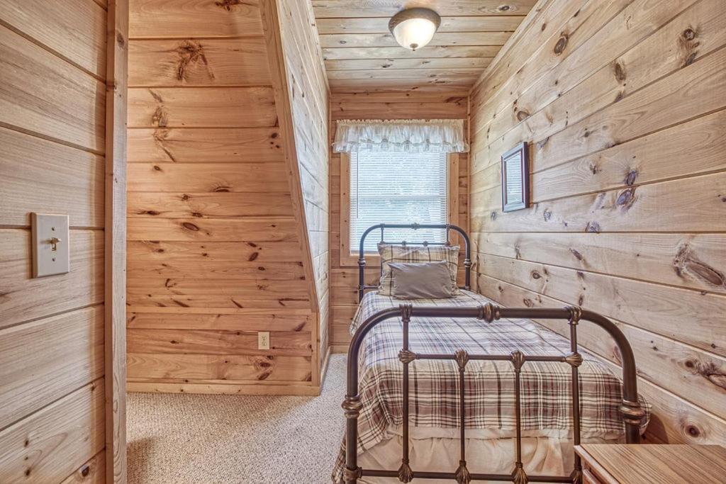 Villa Smoky Mountain Gem Gatlinburg Esterno foto